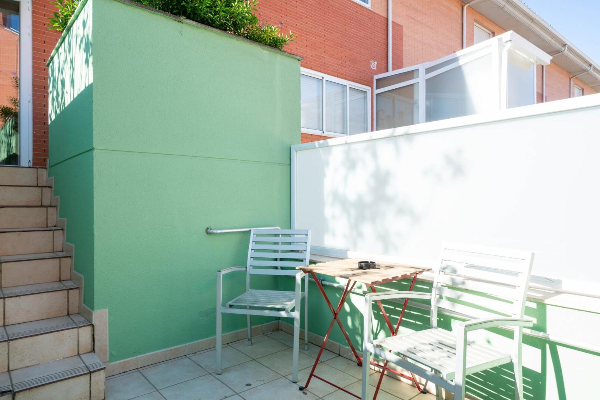 Apartamentos Go- Chalet Calera, Parking Gratuito Arroyo de la Encomienda Kültér fotó